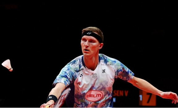 丹麦羽毛球队强势法国羽毛球队,安赛龙爆发神勇 丹麦羽毛球队强势法国羽毛球队,安赛龙爆发神勇