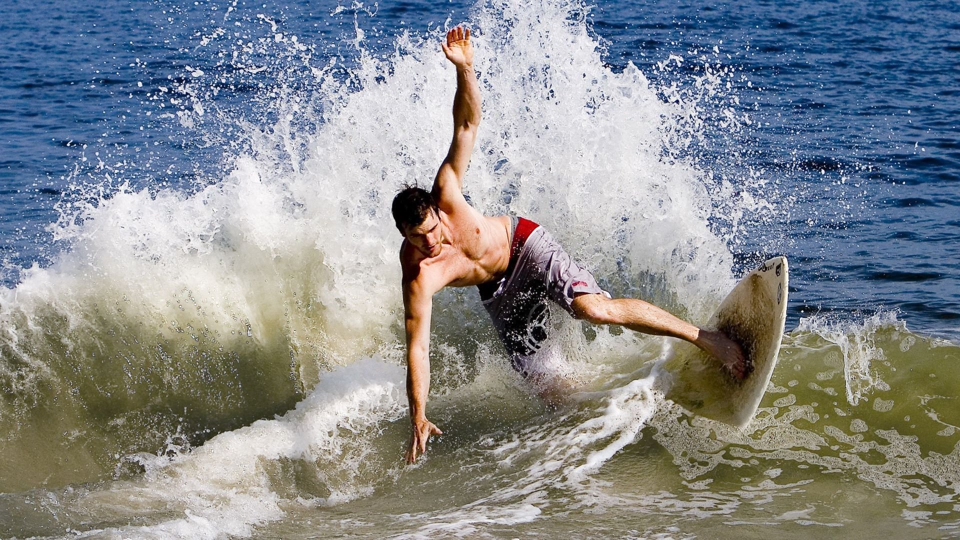 欧冠决赛之夜，马克西数据全面爆炸！单场造5球封神，金球奖悬念终结？