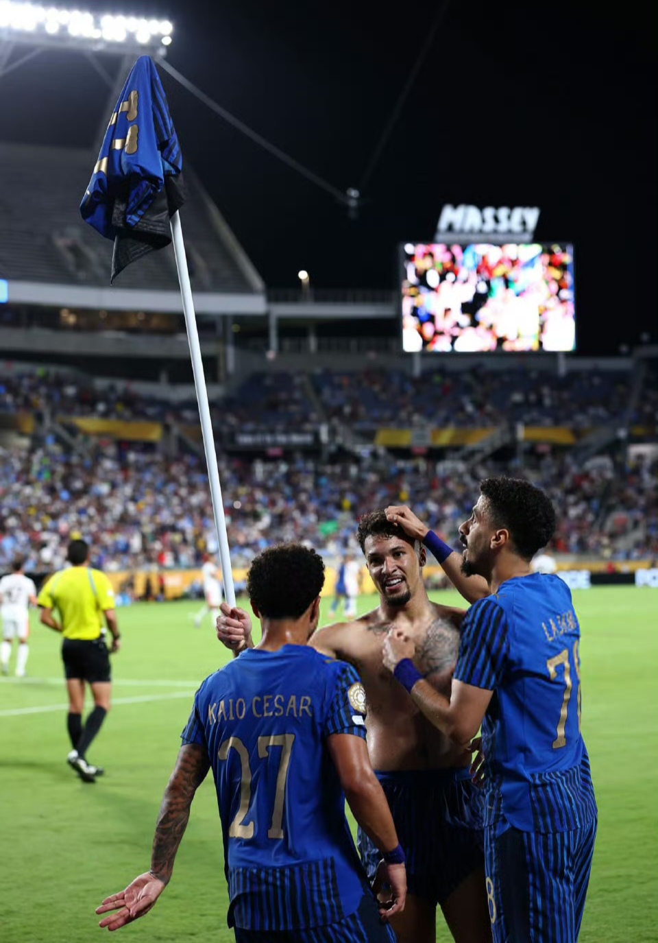 曼城绝杀荷兰,莫德里奇扛起全队 曼城绝杀荷兰,莫德里奇扛起全队