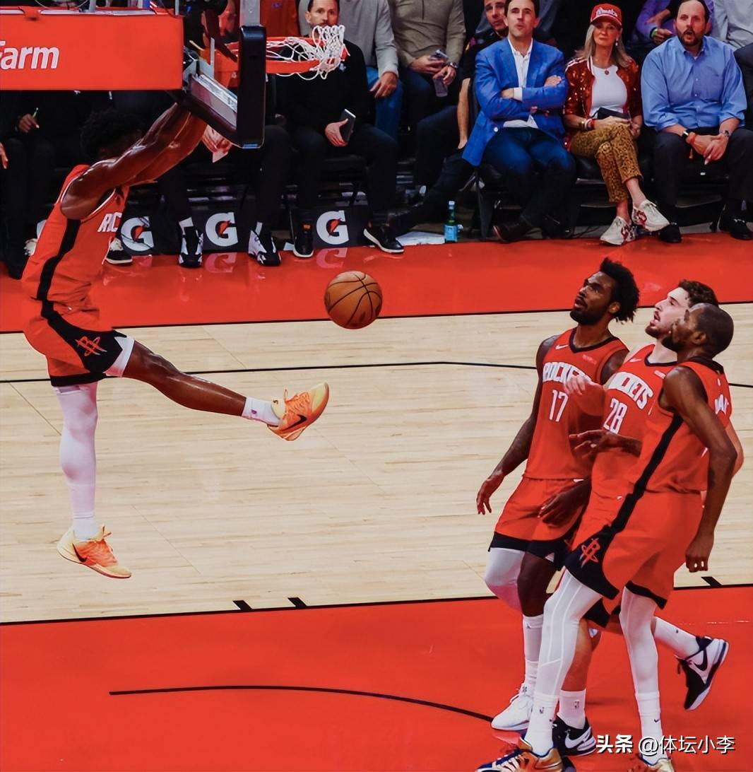 山西队逆转火箭,莫兰特高光表现 山西队逆转火箭,莫兰特高光表现