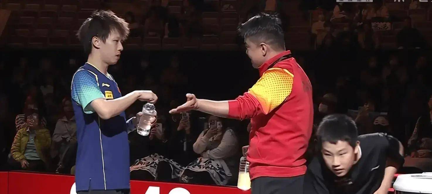 日本队横扫英格兰队，王皓统治全场